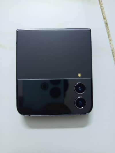 Samsung Mobile Z Flip 4