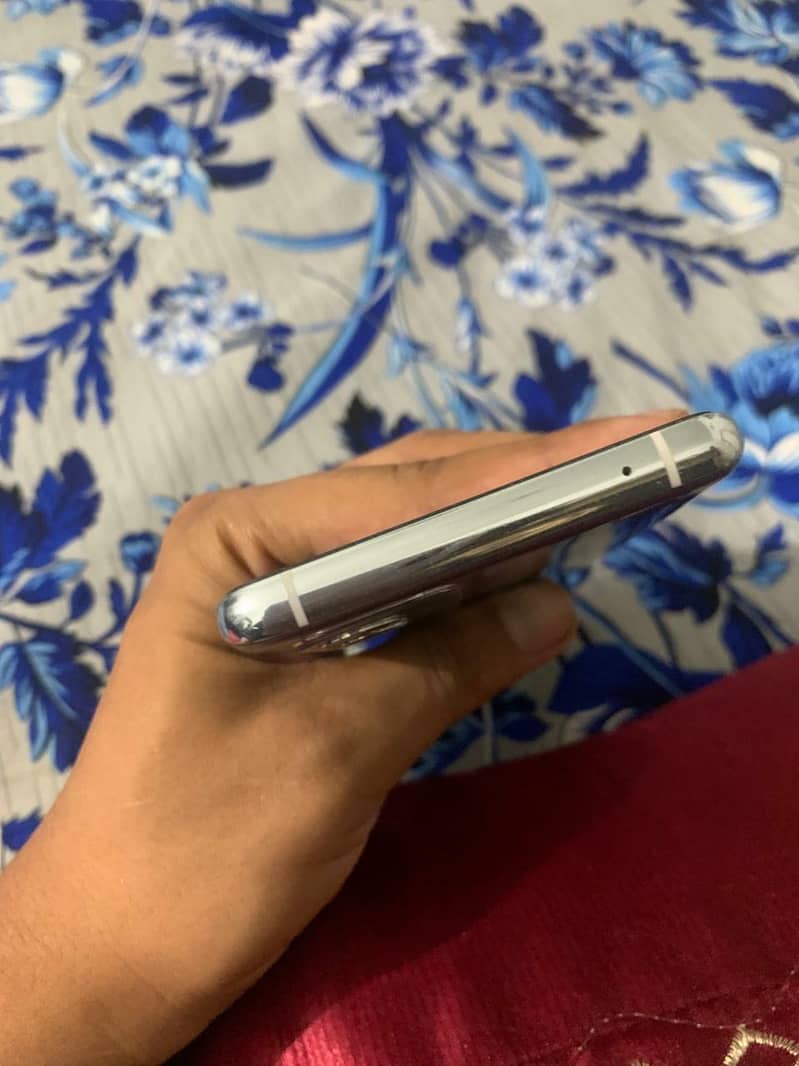 One Plus 9 Pro 1