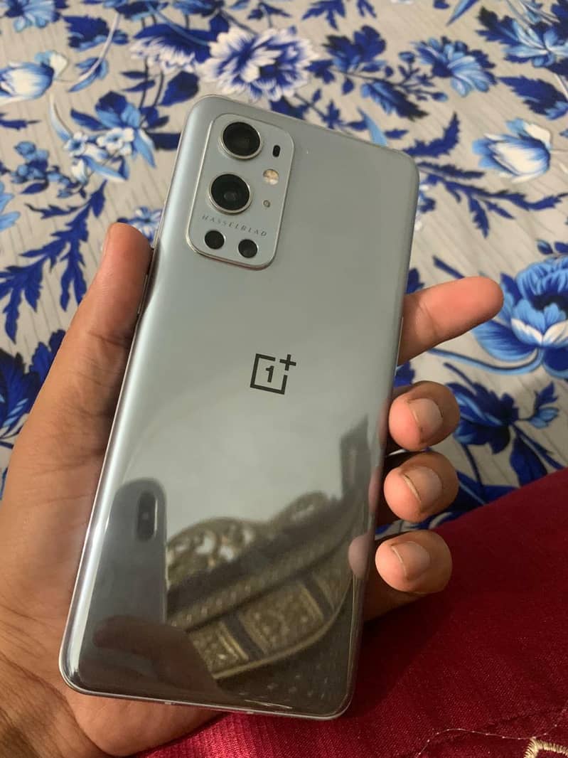 One Plus 9 Pro 3