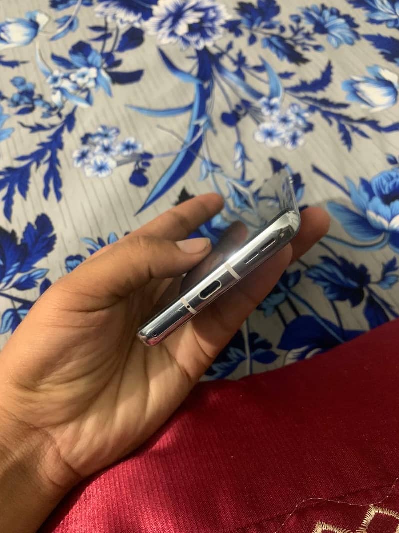 One Plus 9 Pro 10