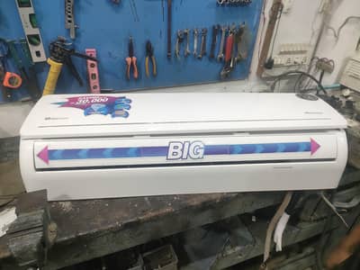 Dawlance Company Ac dc inverter 1.5 ton new condition