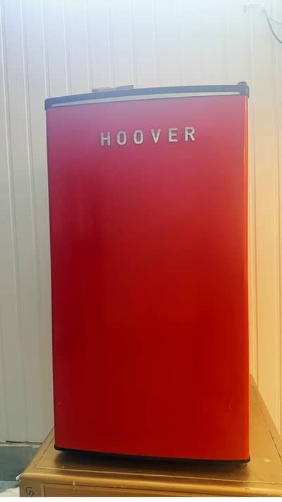 Hoover Mini Fridge Red — 1 Year Warranty, Excellent Condition