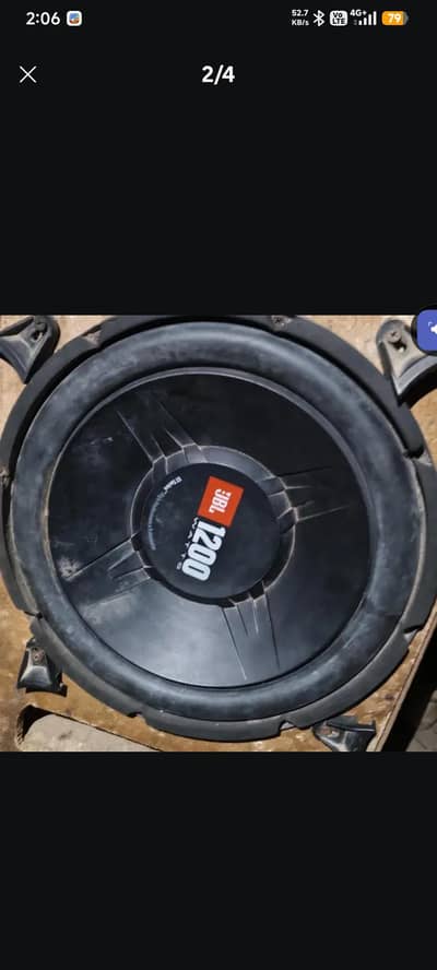 JBL ka boofer 12 inch ka aur naal 4 channel m aur do anda shapes