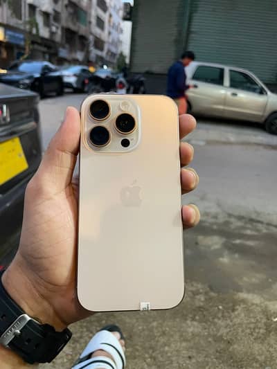 Apple iPhone 16 Pro