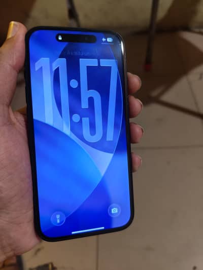 Apple iPhone 15