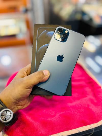 Apple iPhone 12 Pro