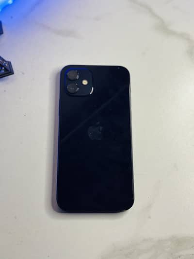 Apple iPhone 12