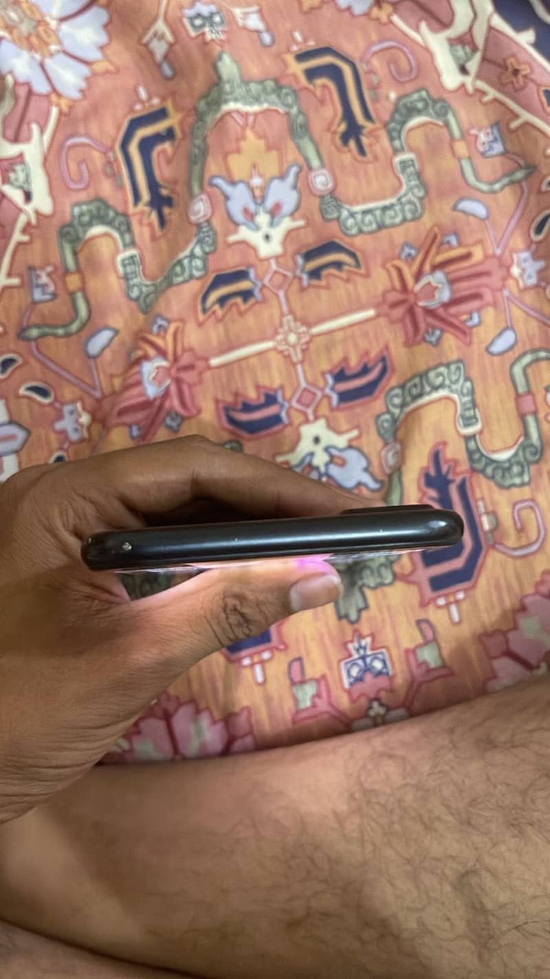 Apple iPhone 7 Plus 3