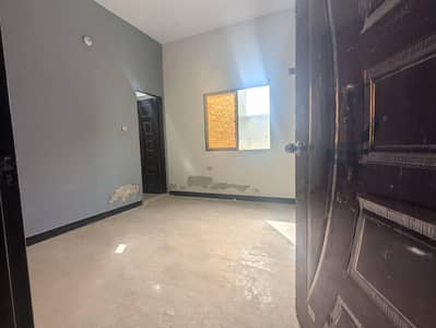 one bed flat ground floor available for rent