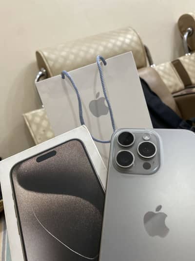 Apple iPhone 15 Pro Max