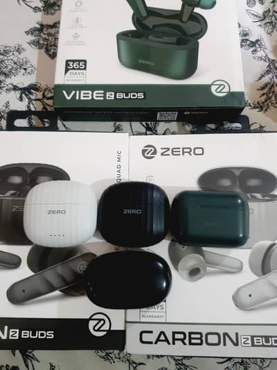 Brand new zero carbon earbuds white