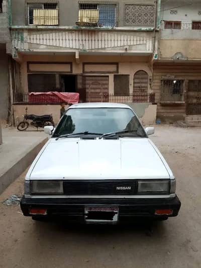 Nissan Sunny 1987