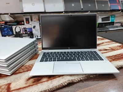 Hp Elitebook 830 G8  , Core i5 11th Generation  , Intel Iris Graphics