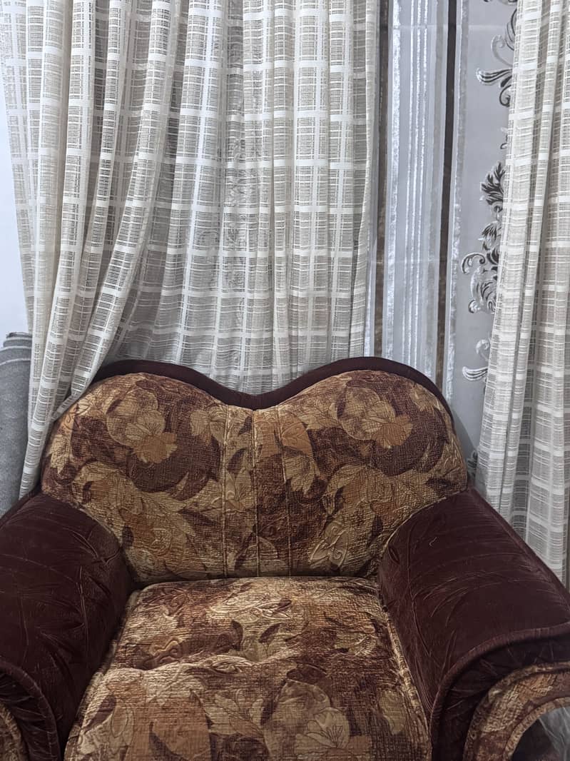 Beautiful sofa set 0