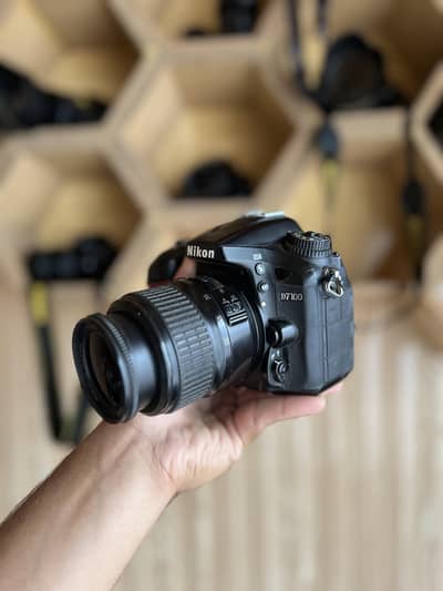 Nikon D7100 + 18-55mm Lens | Best for Professional photos and videos