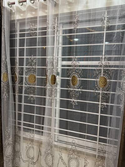 curtains/Blinds/Parday/netCurtains