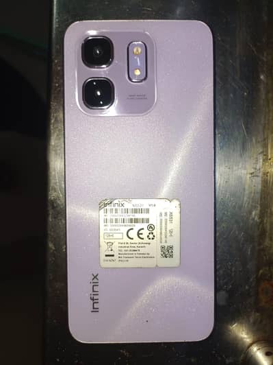 Infinix Hot 50i = 12 / 128