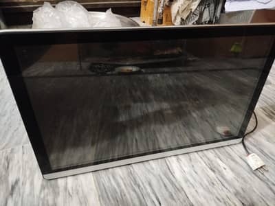 21 ​24" LED TV for Sale – USB & HDMI Supported – Good Condition