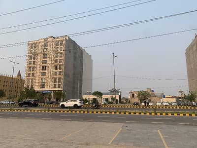 10 Marla Brand New Commercial Building For Sale