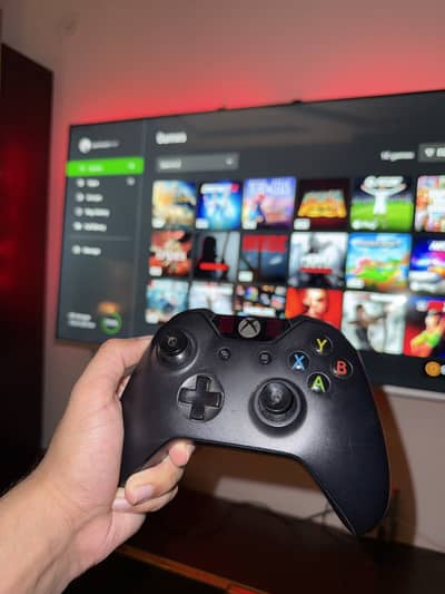 Xbox one X 4k 1TB