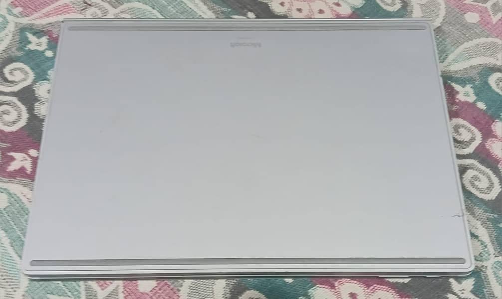 Microsoft surface 2 book 4