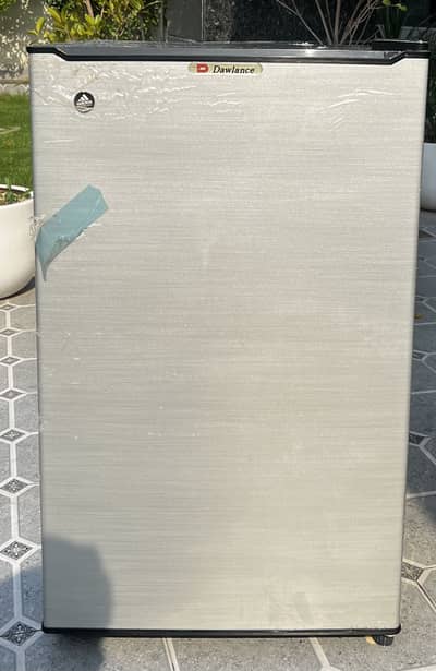 Dawlance Single Door Mini Refrigerator