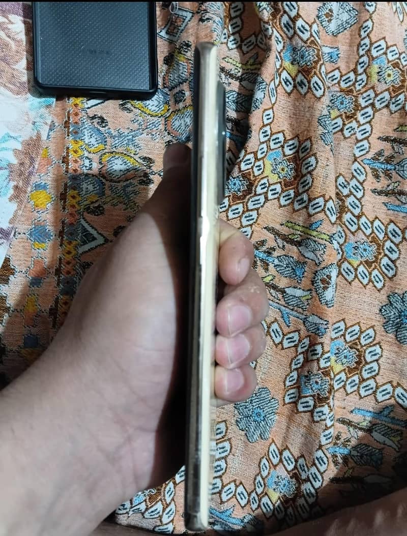 Mobile 0