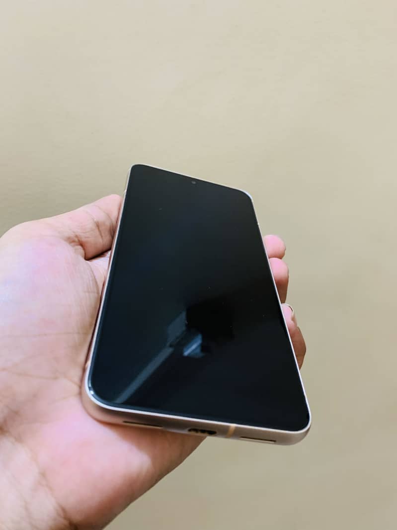 Google Pixel 8 1