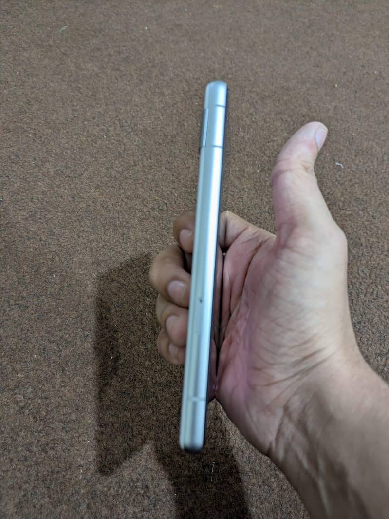 Google Pixel 7a 3