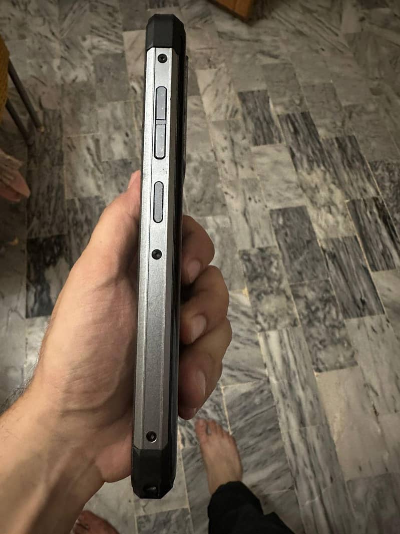 Oukitel WP33 Pro 3