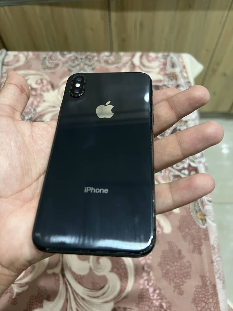Apple iPhone X 3