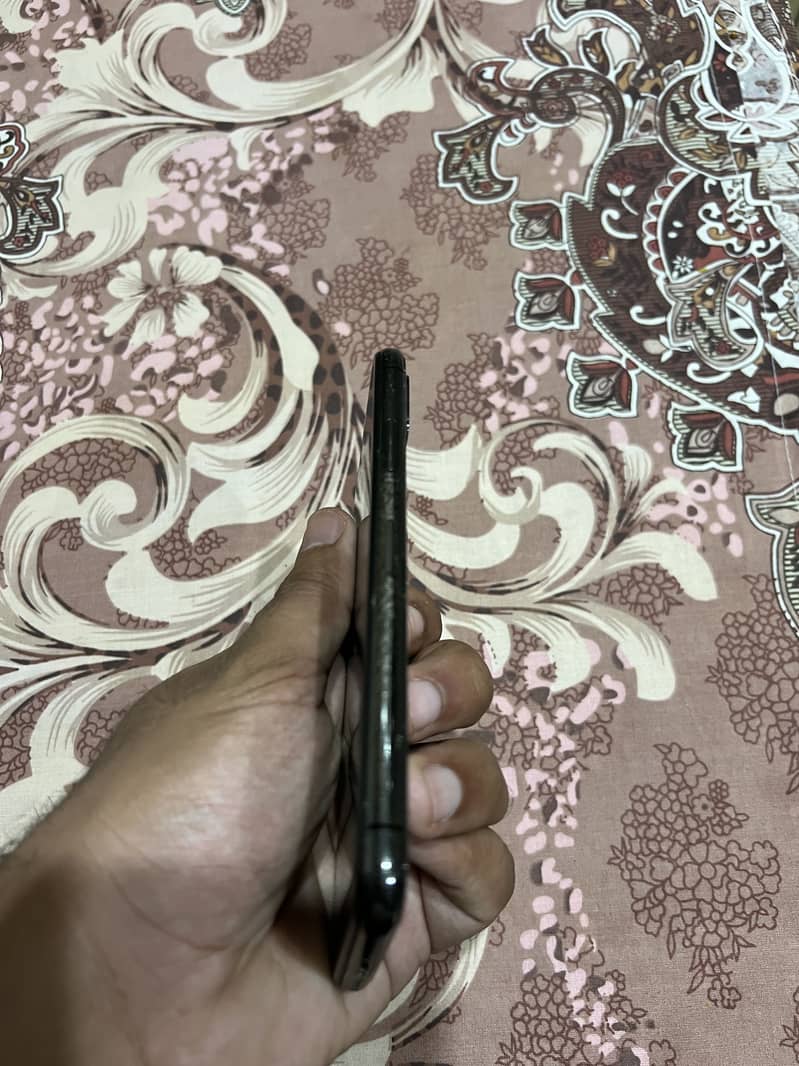 Apple iPhone X 7