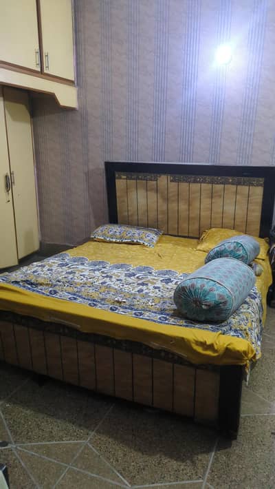 bed for sale samna h apky