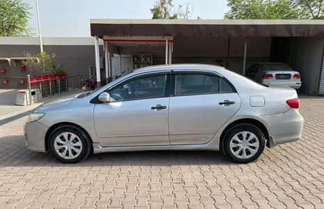 Toyota Corolla GLI 2013