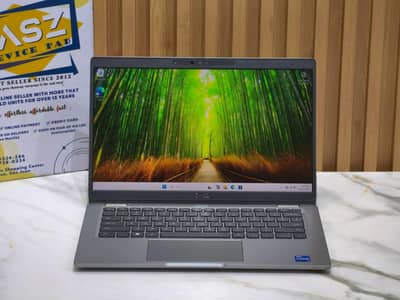 Dell Latitude 5330 / 12th Gen Intel Core i7