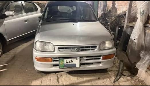 Daihatsu Cuore Model 2005 genuine condition cell/03334326617