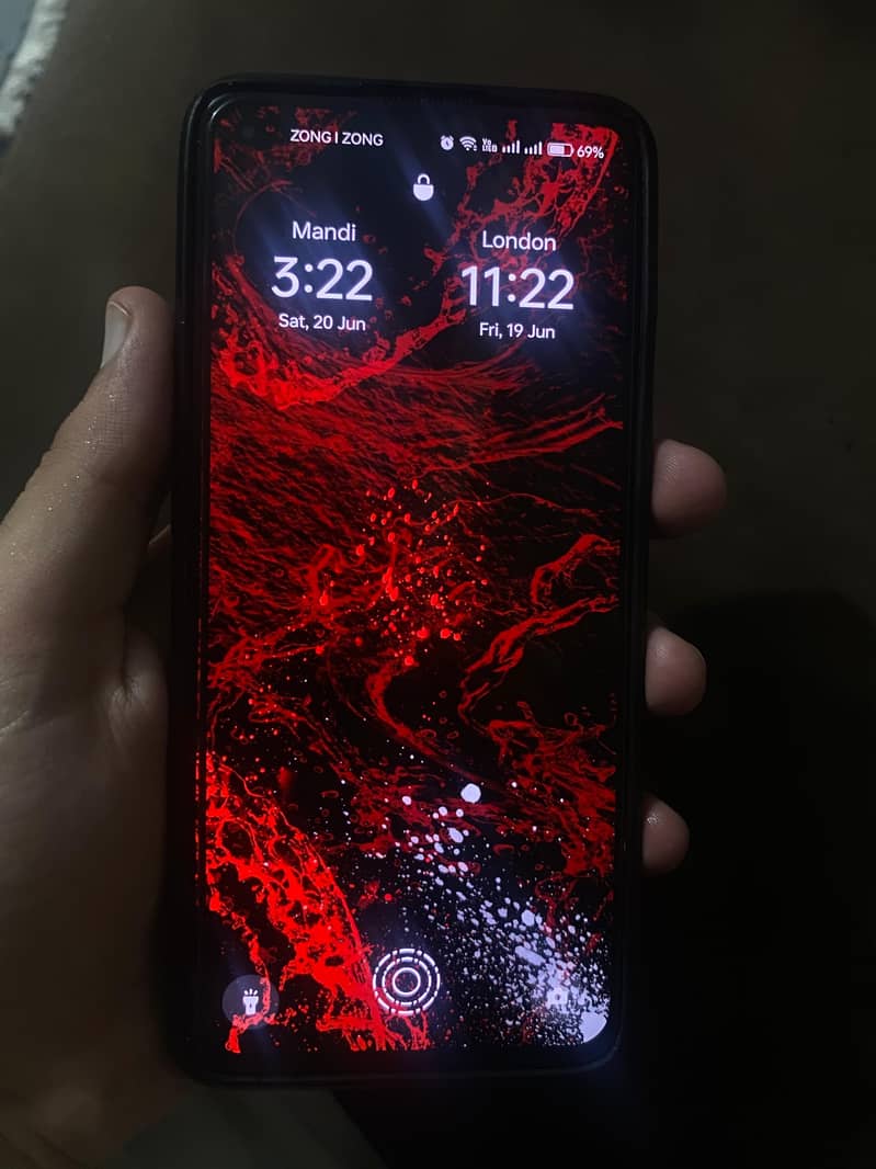 One Plus 9 5G 4