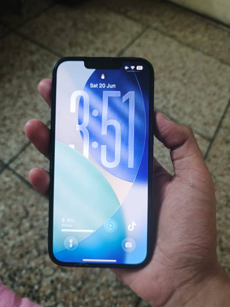Apple iPhone 13 3