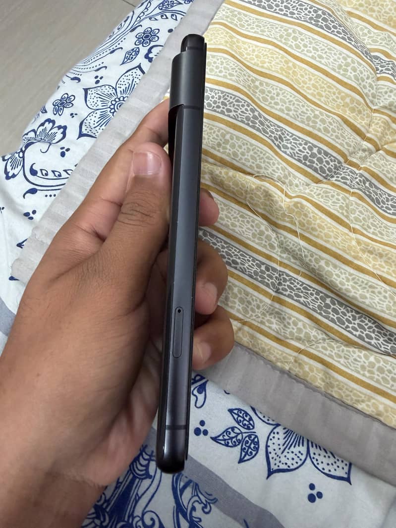 Google Pixel 8 5