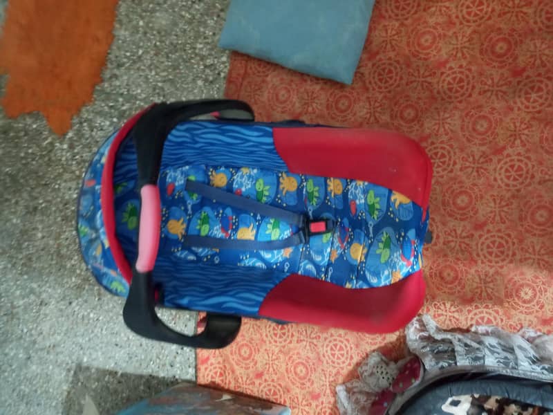 baby cot 1