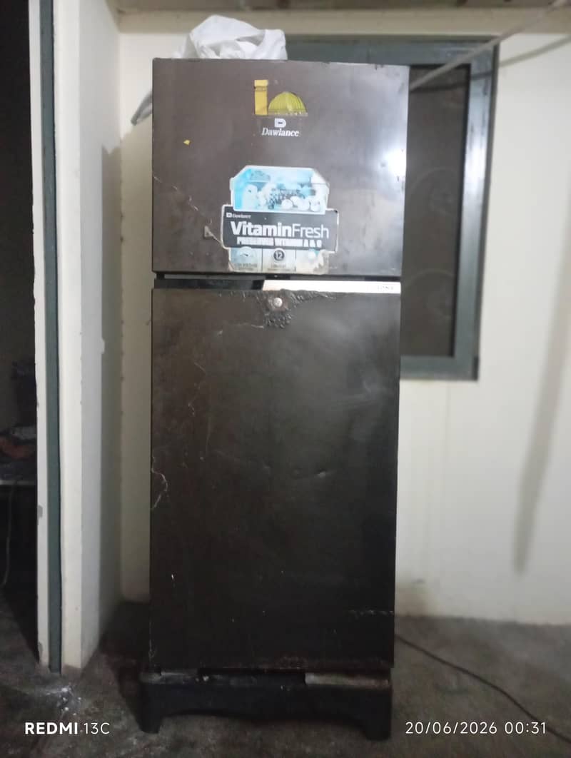 dawlance fridge 1