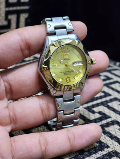 Seiko 5 sports automatic  Original with transparent back case