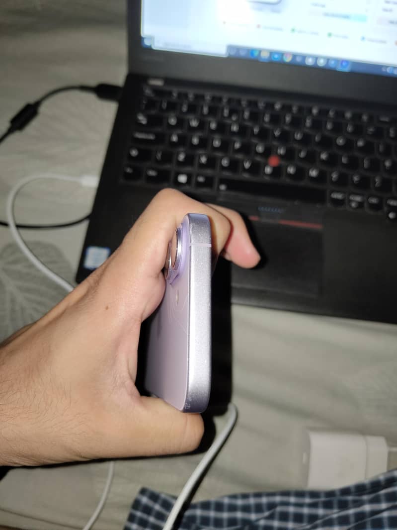 Apple iPhone 17 6