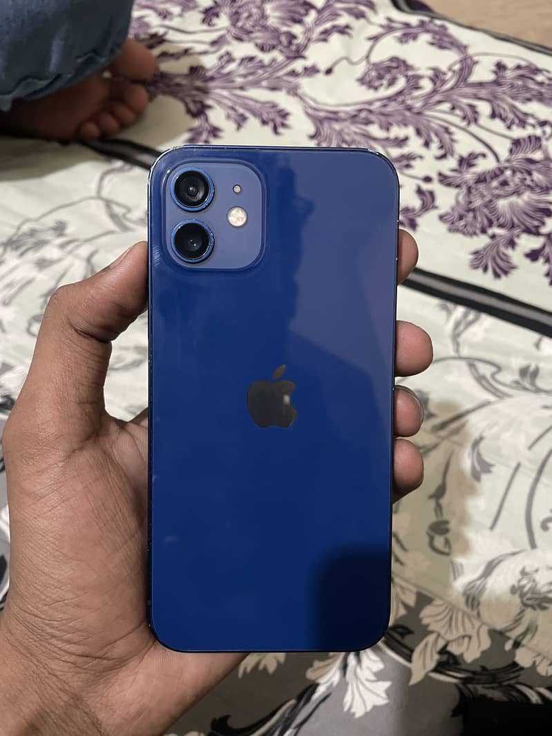 Apple iPhone 12 0
