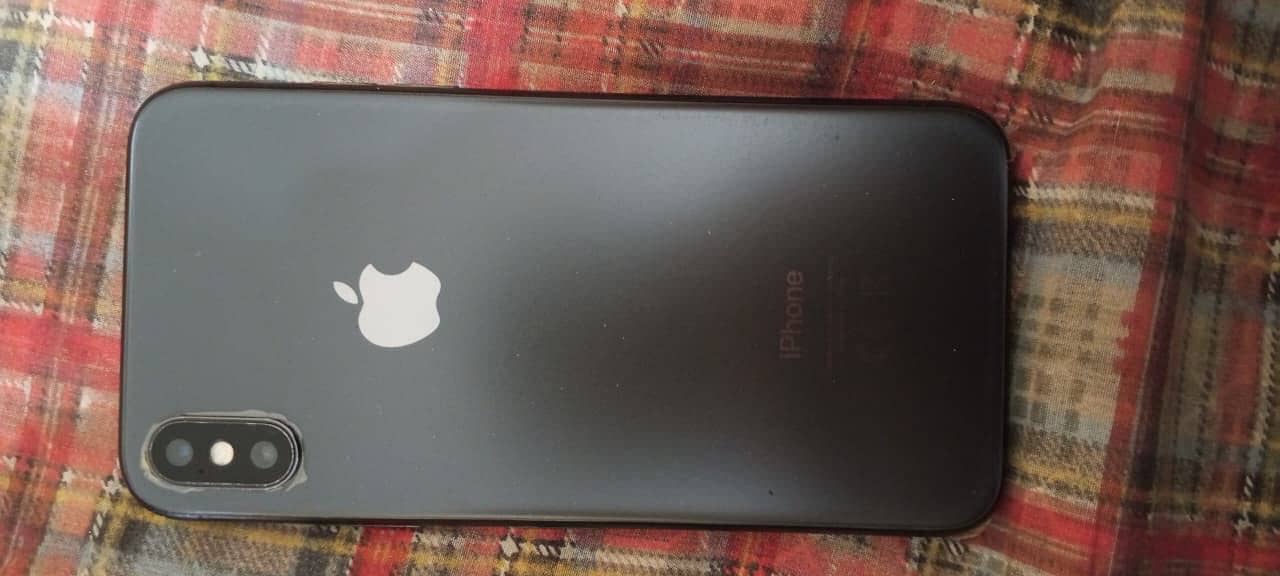 Apple iPhone X 0