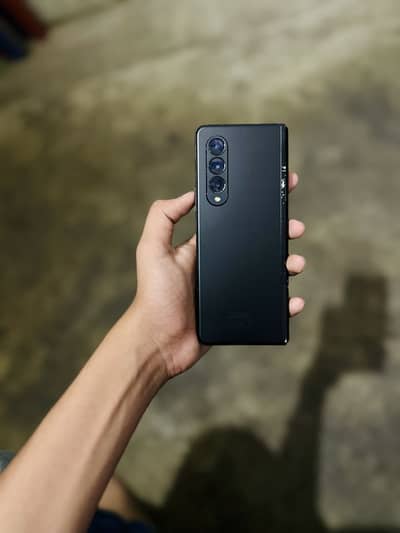 Samsung galaxy z fold 3 5g (exchange also urgent )