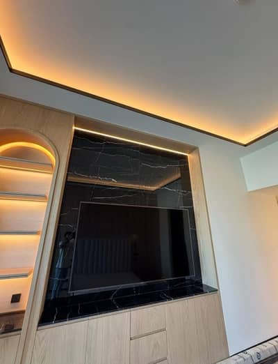 Painting service Available.  03127452742 read my Description