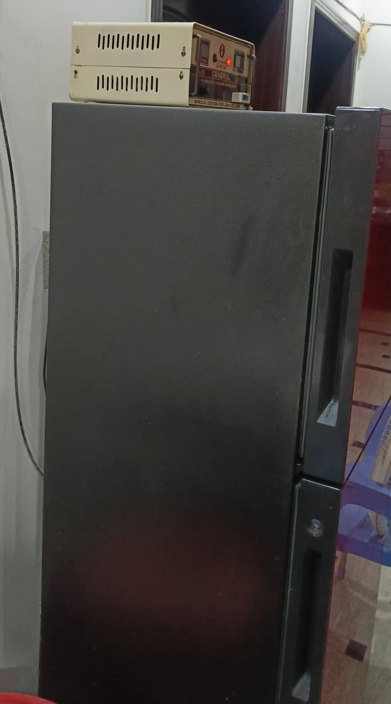 Haier EStar (Ruby Red) 2