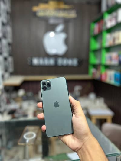 Apple iPhone 11 Pro Max 64gb 93b. h with box