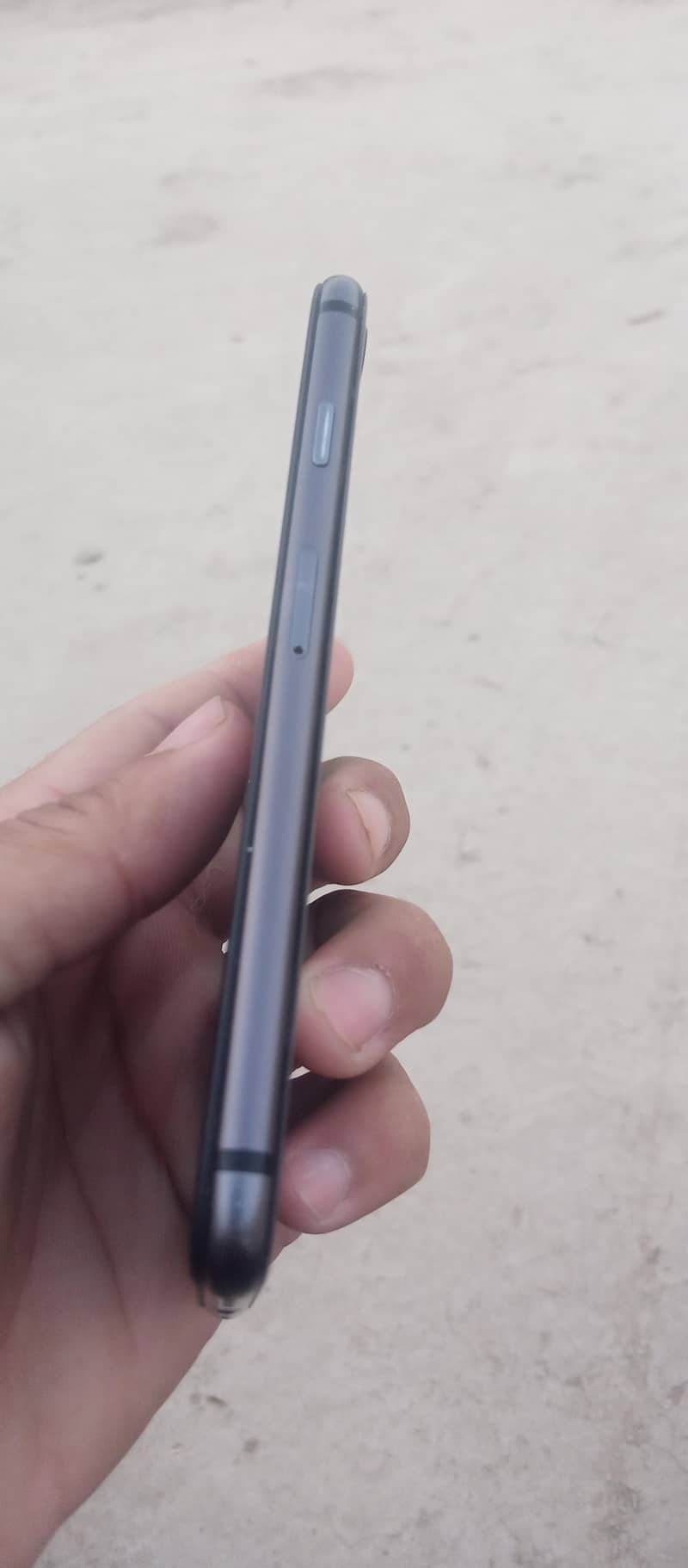 Apple iPhone 8 5
